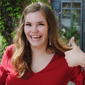 Meet your Posher, Megan